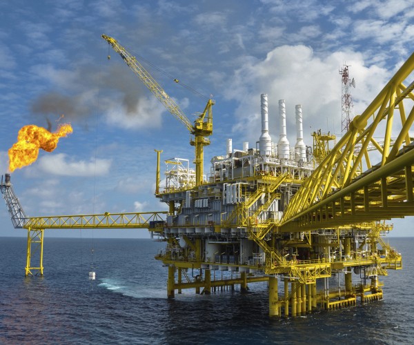 iStock-Offshore-Platform-Oil-Gas